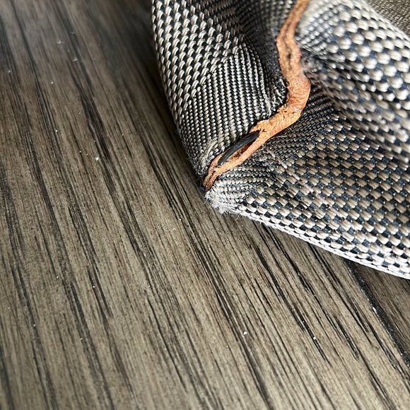 Louis Vuitton Damier Geant Shoulder Bag - Picture 12 of 16